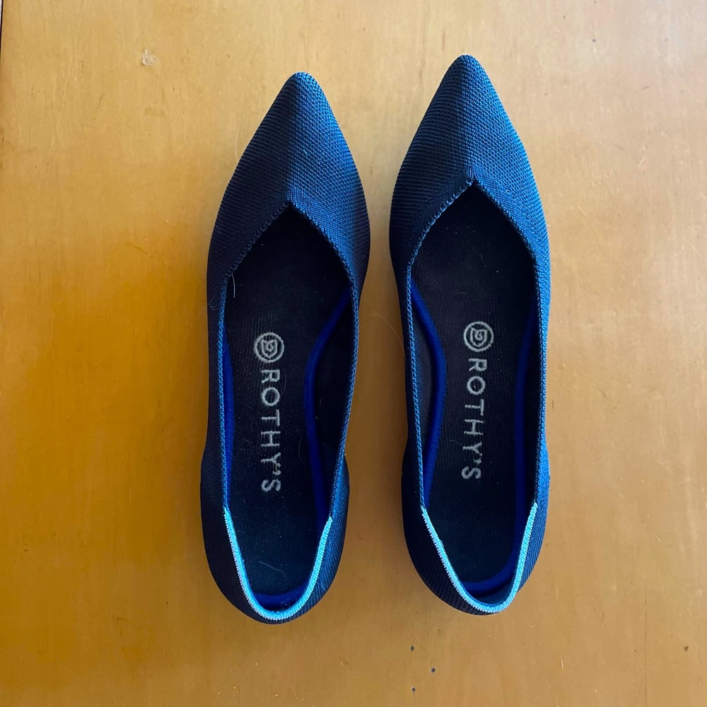 Rothy’s Size 8 Pointed Flats